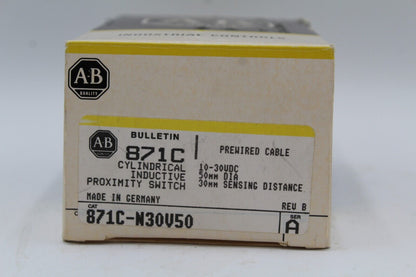 Allen-Bradley 871C-N30V50 Cylindrical Inductive Proximity Switch Prewired Cable