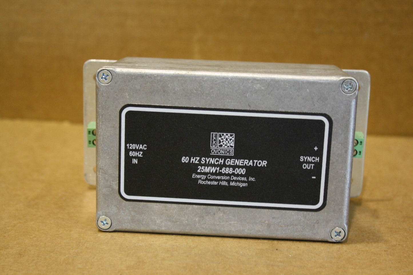 ECD OVONICS 25MW1-688-000 60 HZ SYNCH GENERATOR