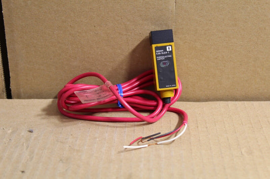Omron E3S-5LE4-1 Photoelectric Switch