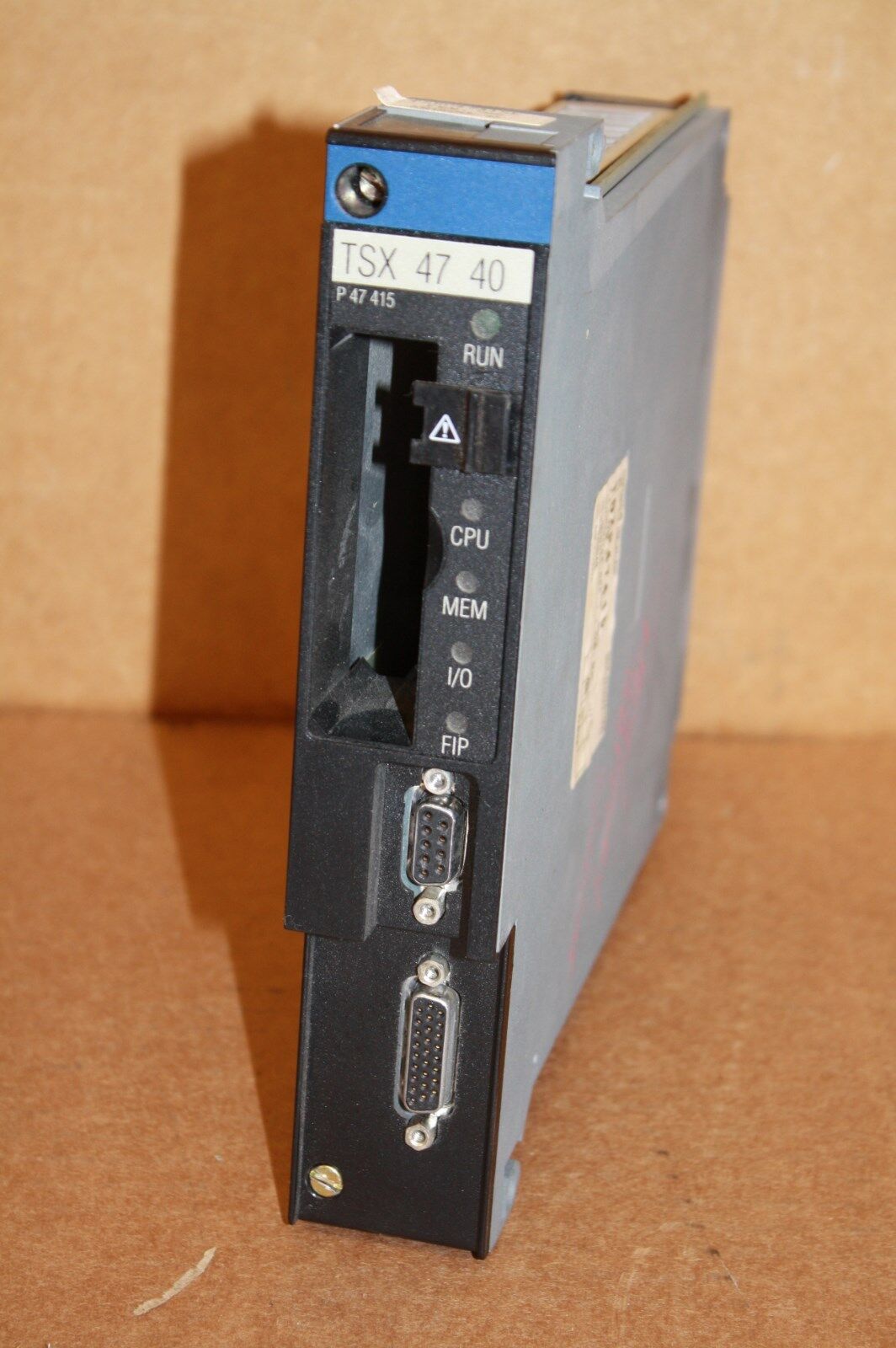 SCHNEIDER TSXP47415 PROCESSOR MODULE