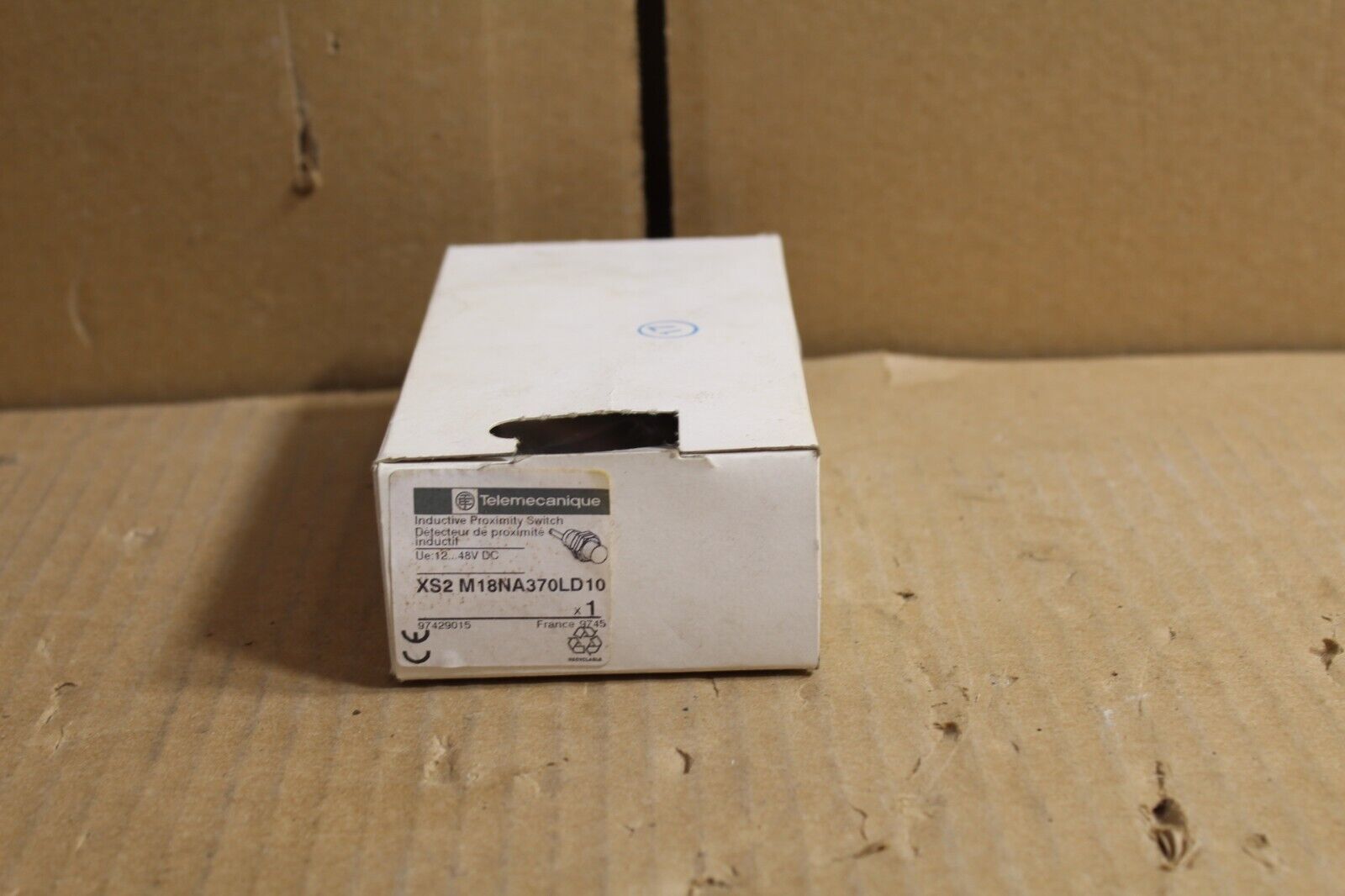 Telemanique XS2 M18NA370LD10 Inductive Sensor