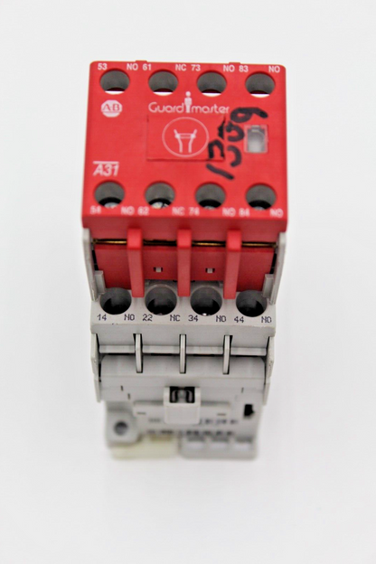 Allen-Bradley 700S-CF620EJC Complete Device Safety Relay