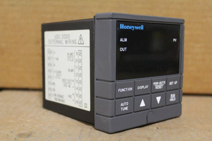 Honeywell DC200E-1-00A-100000-0 Controller