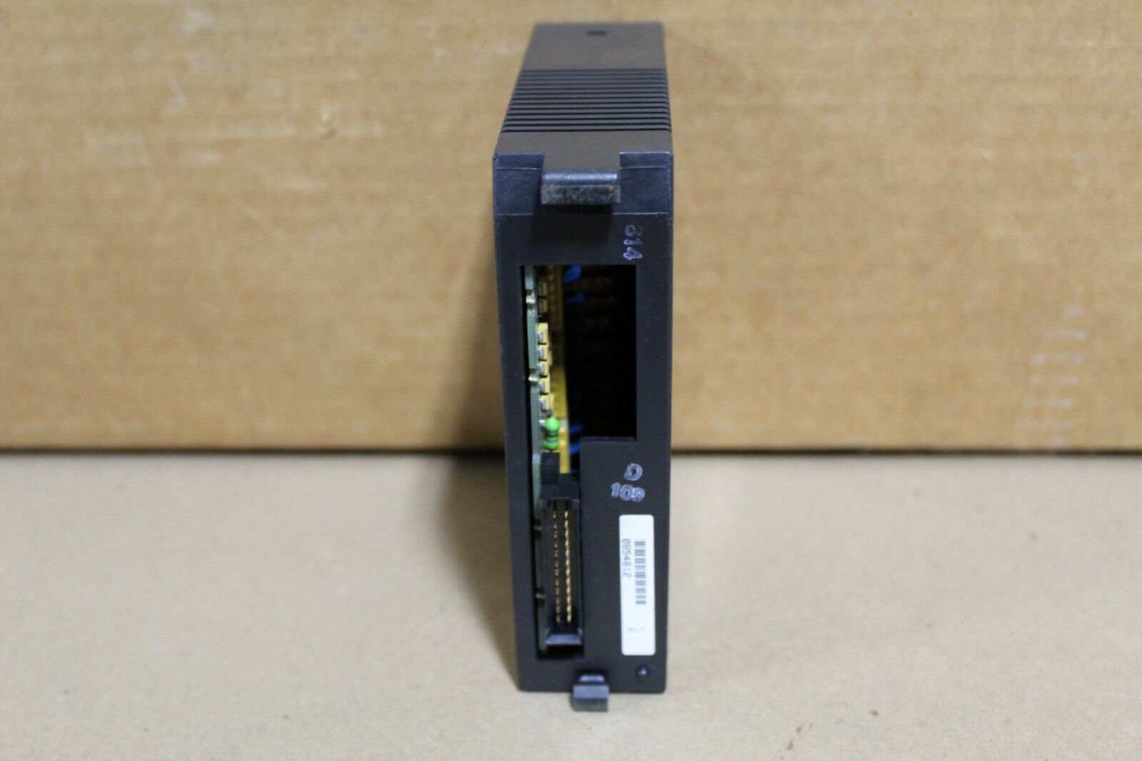 GE Fanuc IC693MDL240E Input Module
