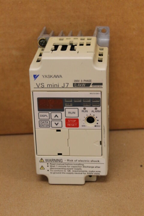 YASKAWA CIMR-J7AA20P4 VS MINI J7 DRIVE