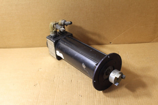 Allen-Bradley 1326AB-A3E-11 AC Servo Motor