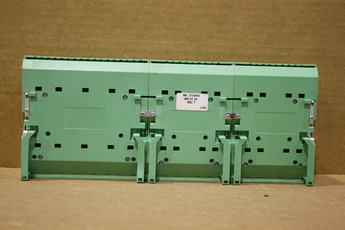 PHOENIX CONTACT IBS STTB 24 BK-FT-T BASE MODULE 2722616