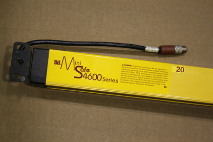 STI MS46SR-20-1305-Q1-R-NC-FP LIGHT CURTAIN RECEIVER