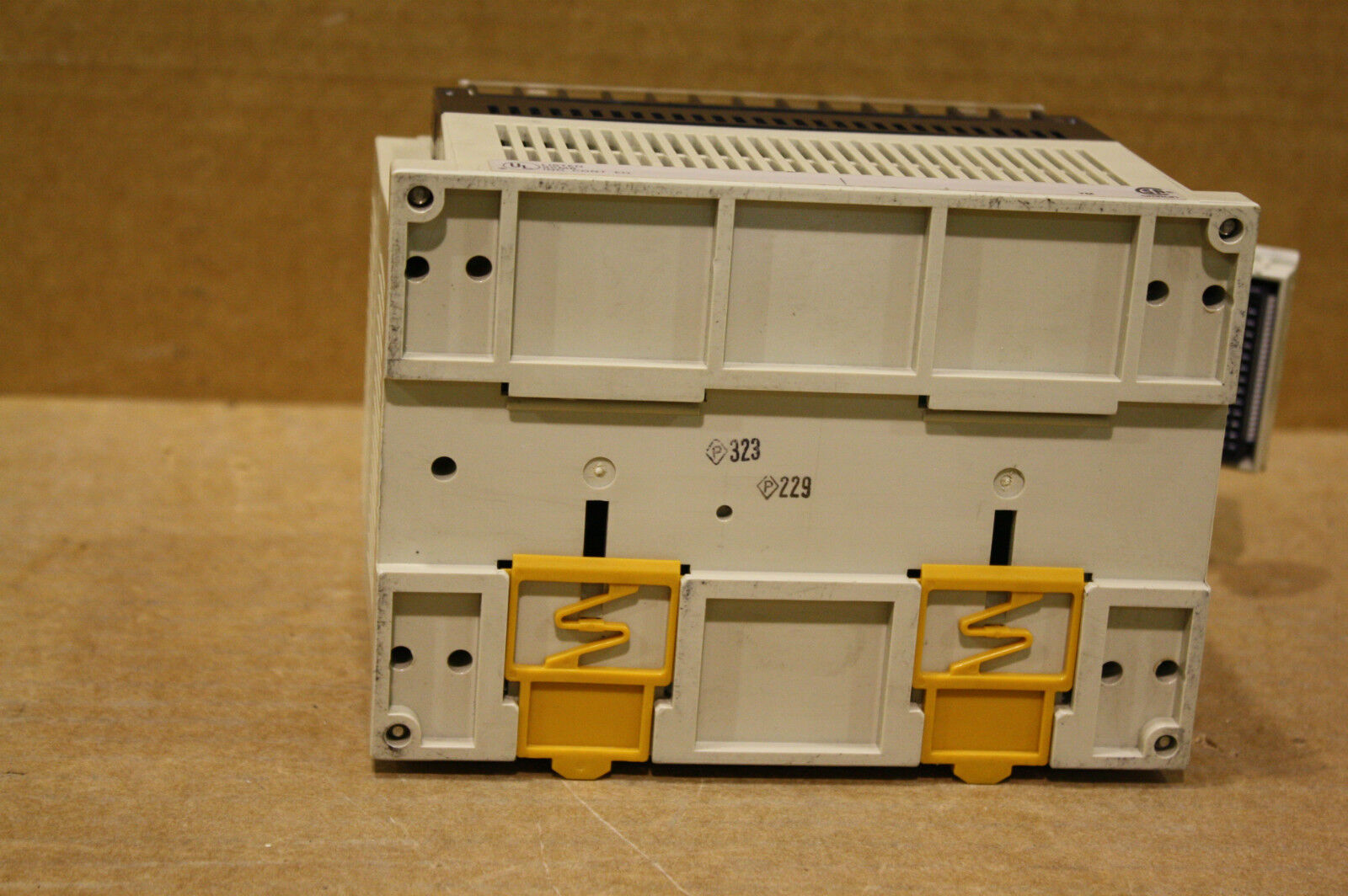 OMRON C16P-IA INPUT UNIT